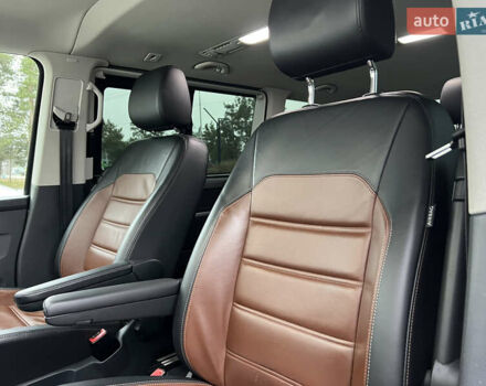 Серый Фольксваген Мультиван, объемом двигателя 1.97 л и пробегом 115 тыс. км за 67700 $, фото 35 на Automoto.ua