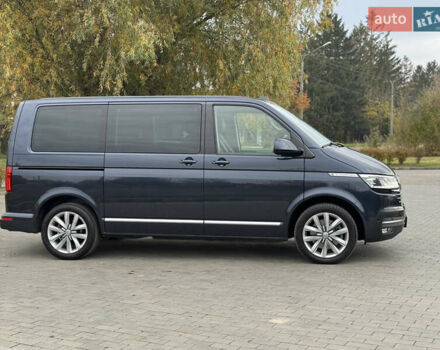 Серый Фольксваген Мультиван, объемом двигателя 2 л и пробегом 194 тыс. км за 50300 $, фото 51 на Automoto.ua