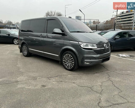 Серый Фольксваген Мультиван, объемом двигателя 1.97 л и пробегом 120 тыс. км за 57800 $, фото 7 на Automoto.ua