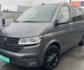 Серый Фольксваген Мультиван, объемом двигателя 1.97 л и пробегом 235 тыс. км за 49999 $, фото 1 на Automoto.ua