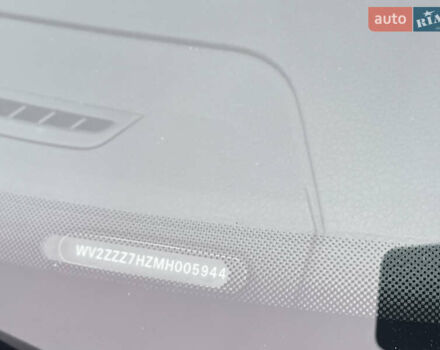 Серый Фольксваген Мультиван, объемом двигателя 1.97 л и пробегом 115 тыс. км за 67700 $, фото 15 на Automoto.ua