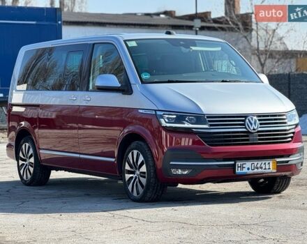 Серый Фольксваген Мультиван, объемом двигателя 1.97 л и пробегом 127 тыс. км за 48000 $, фото 4 на Automoto.ua