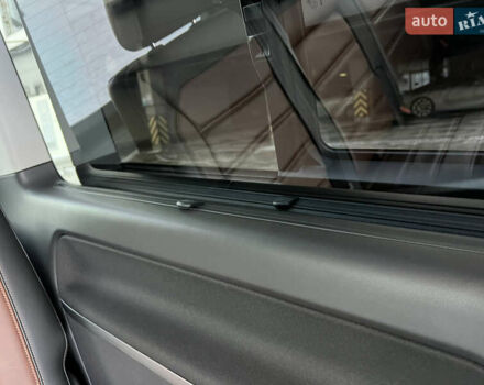 Сірий Фольксваген Мультиван, об'ємом двигуна 1.97 л та пробігом 118 тис. км за 66900 $, фото 54 на Automoto.ua