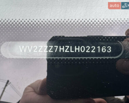 Серый Фольксваген Мультиван, объемом двигателя 1.97 л и пробегом 235 тыс. км за 49999 $, фото 26 на Automoto.ua