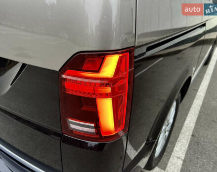 Серый Фольксваген Мультиван, объемом двигателя 1.97 л и пробегом 115 тыс. км за 67700 $, фото 20 на Automoto.ua