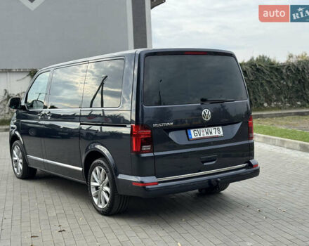 Серый Фольксваген Мультиван, объемом двигателя 2 л и пробегом 194 тыс. км за 50300 $, фото 41 на Automoto.ua