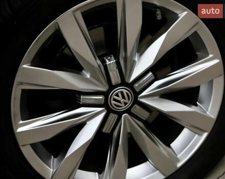 Фольксваген Мультиван 2021 в Дрогобыче на Automoto.ua Серый Фольксваген Мультиван, объемом двигателя 2 л и пробегом 111 тыс. км за 43899 $, фото 29 на Automoto.ua