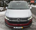 Серый Фольксваген Мультиван, объемом двигателя 1.97 л и пробегом 61 тыс. км за 72500 $, фото 1 на Automoto.ua