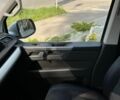 Сірий Фольксваген Мультиван, об'ємом двигуна 1.97 л та пробігом 180 тис. км за 39500 $, фото 26 на Automoto.ua