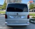Серый Фольксваген Мультиван, объемом двигателя 1.97 л и пробегом 180 тыс. км за 44000 $, фото 5 на Automoto.ua