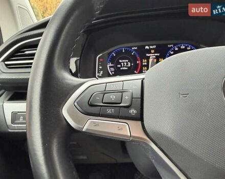 Фольксваген Мультиван 2022 в Жашкове на Automoto.ua Серый Фольксваген Мультиван, объемом двигателя 1.97 л и пробегом 59 тыс. км за 74000 $, фото 44 на Automoto.ua