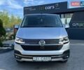 Серый Фольксваген Мультиван, объемом двигателя 1.97 л и пробегом 180 тыс. км за 44000 $, фото 1 на Automoto.ua