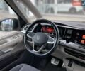 Сірий Фольксваген Мультиван, об'ємом двигуна 2 л та пробігом 86 тис. км за 62100 $, фото 31 на Automoto.ua