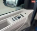 Сірий Фольксваген Мультиван, об'ємом двигуна 2 л та пробігом 86 тис. км за 62100 $, фото 18 на Automoto.ua