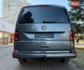 Сірий Фольксваген Мультиван, об'ємом двигуна 1.98 л та пробігом 59 тис. км за 74900 $, фото 35 на Automoto.ua