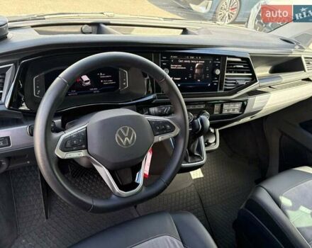Фольксваген Мультиван 2024 в Ивано-Франковске на Automoto.ua Серый Фольксваген Мультиван, объемом двигателя 1.97 л и пробегом 20 тыс. км за 93000 $, фото 15 на Automoto.ua