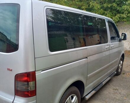 Сірий Фольксваген Мультиван, об'ємом двигуна 0 л та пробігом 370 тис. км за 13300 $, фото 2 на Automoto.ua