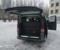 Серый Фольксваген Мультиван, объемом двигателя 2.5 л и пробегом 330 тыс. км за 15000 $, фото 14 на Automoto.ua