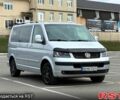 Серый Фольксваген Мультиван, объемом двигателя 2.5 л и пробегом 260 тыс. км за 13800 $, фото 1 на Automoto.ua
