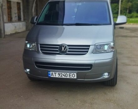 Серый Фольксваген Мультиван, объемом двигателя 0 л и пробегом 328 тыс. км за 12800 $, фото 1 на Automoto.ua