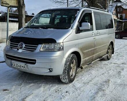 Серый Фольксваген Мультиван, объемом двигателя 3.19 л и пробегом 320 тыс. км за 13900 $, фото 1 на Automoto.ua
