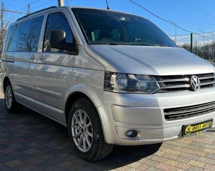 Серый Фольксваген Мультиван, объемом двигателя 2.5 л и пробегом 335 тыс. км за 10300 $, фото 1 на Automoto.ua