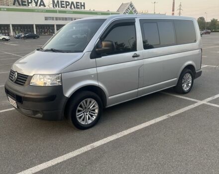Сірий Фольксваген Мультиван, об'ємом двигуна 1.86 л та пробігом 355 тис. км за 12500 $, фото 1 на Automoto.ua