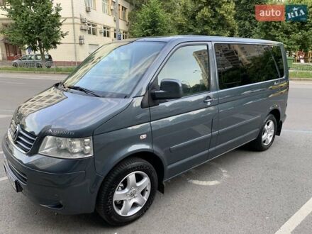 Фольксваген Мультиван 2008 в Киеве на Automoto.ua Серый Фольксваген Мультиван, объемом двигателя 2.5 л и пробегом 192 тыс. км за 16800 $, фото 1 на Automoto.ua