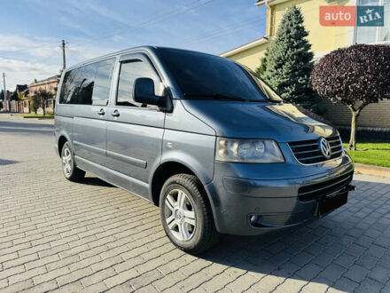 Фольксваген Мультиван 2008 у Белой Церкве на Automoto.ua Сірий Фольксваген Мультиван, об'ємом двигуна 2.5 л та пробігом 350 тис. км за 12000 $, фото 1 на Automoto.ua