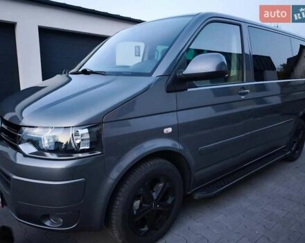Сірий Фольксваген Мультиван, об'ємом двигуна 1.98 л та пробігом 212 тис. км за 15500 $, фото 1 на Automoto.ua