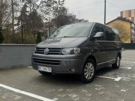 Серый Фольксваген Мультиван, объемом двигателя 1.97 л и пробегом 203 тыс. км за 23600 $, фото 1 на Automoto.ua