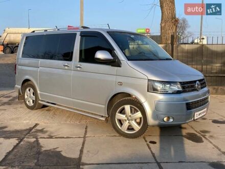Фольксваген Мультиван 2012 в Киеве на Automoto.ua Серый Фольксваген Мультиван, объемом двигателя 1.97 л и пробегом 290 тыс. км за 19490 $, фото 1 на Automoto.ua