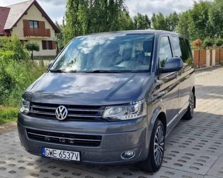Сірий Фольксваген Мультиван, об'ємом двигуна 2 л та пробігом 222 тис. км за 8400 $, фото 1 на Automoto.ua
