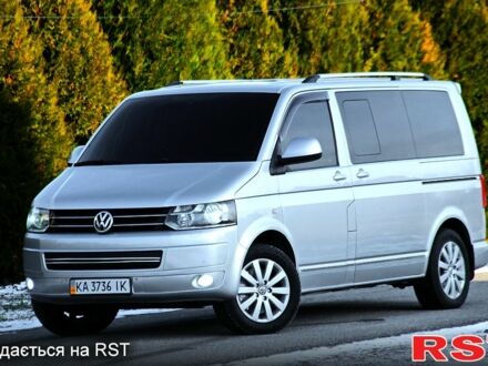 Серый Фольксваген Мультиван, объемом двигателя 2 л и пробегом 15200 тыс. км за 24800 $, фото 1 на Automoto.ua