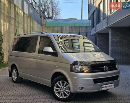 Серый Фольксваген Мультиван, объемом двигателя 1.97 л и пробегом 235 тыс. км за 19499 $, фото 1 на Automoto.ua