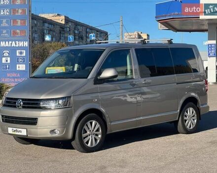 Серый Фольксваген Мультиван, объемом двигателя 1.97 л и пробегом 240 тыс. км за 26500 $, фото 1 на Automoto.ua