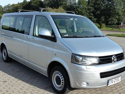 Сірий Фольксваген Мультиван, об'ємом двигуна 2 л та пробігом 178 тис. км за 10300 $, фото 1 на Automoto.ua