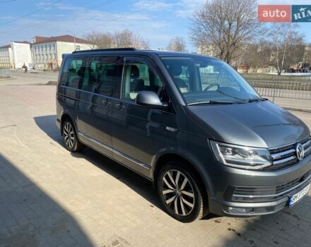 Сірий Фольксваген Мультиван, об'ємом двигуна 1.97 л та пробігом 255 тис. км за 36000 $, фото 1 на Automoto.ua