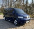 Синий Фольксваген Мультиван, объемом двигателя 2.5 л и пробегом 258 тыс. км за 13500 $, фото 3 на Automoto.ua