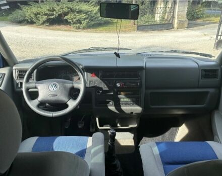 Синий Фольксваген Мультиван, объемом двигателя 2.5 л и пробегом 280 тыс. км за 2300 $, фото 7 на Automoto.ua