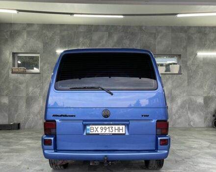 Синий Фольксваген Мультиван, объемом двигателя 2.5 л и пробегом 432 тыс. км за 13700 $, фото 4 на Automoto.ua