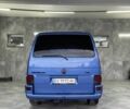 Синий Фольксваген Мультиван, объемом двигателя 2.5 л и пробегом 432 тыс. км за 13700 $, фото 4 на Automoto.ua