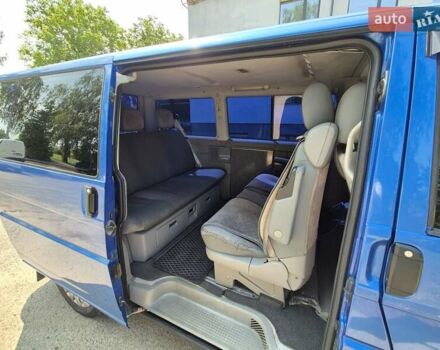 Синій Фольксваген Мультиван, об'ємом двигуна 2.5 л та пробігом 519 тис. км за 11200 $, фото 8 на Automoto.ua