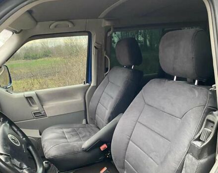 Синій Фольксваген Мультиван, об'ємом двигуна 2.47 л та пробігом 235 тис. км за 7700 $, фото 13 на Automoto.ua