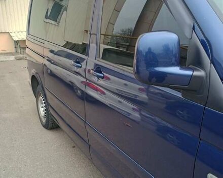 Синий Фольксваген Мультиван, объемом двигателя 2.5 л и пробегом 395 тыс. км за 15800 $, фото 6 на Automoto.ua