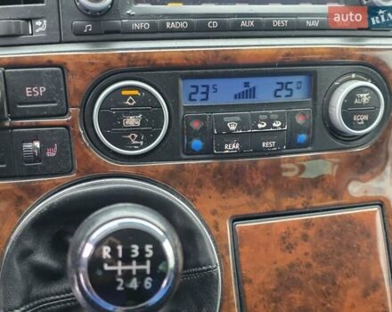 Синій Фольксваген Мультиван, об'ємом двигуна 2.46 л та пробігом 299 тис. км за 12900 $, фото 18 на Automoto.ua