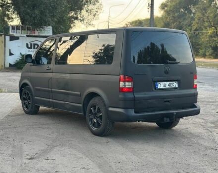 Синий Фольксваген Мультиван, объемом двигателя 2.5 л и пробегом 350 тыс. км за 4588 $, фото 2 на Automoto.ua