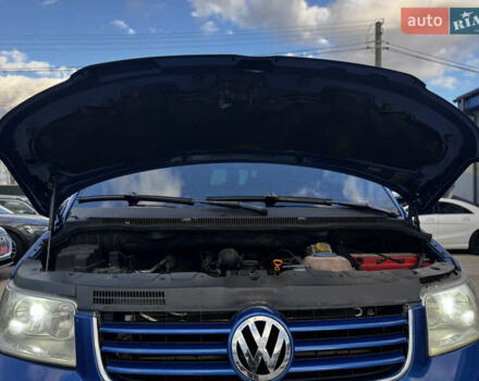 Фольксваген Мультиван 2007 в Житомире на Automoto.ua Синий Фольксваген Мультиван, объемом двигателя 2.5 л и пробегом 278 тыс. км за 13999 $, фото 52 на Automoto.ua