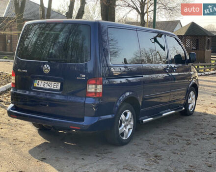 Синий Фольксваген Мультиван, объемом двигателя 2.46 л и пробегом 258 тыс. км за 13500 $, фото 4 на Automoto.ua
