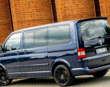 Синій Фольксваген Мультиван, об'ємом двигуна 2.5 л та пробігом 189 тис. км за 7000 $, фото 2 на Automoto.ua